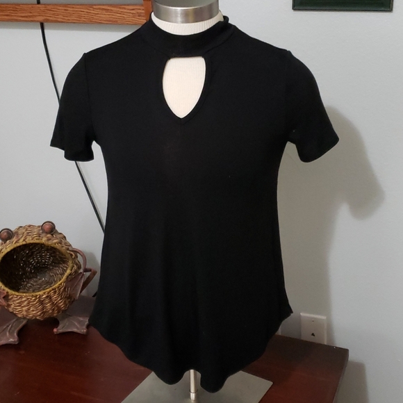 gaze Tops - Gaze USA top